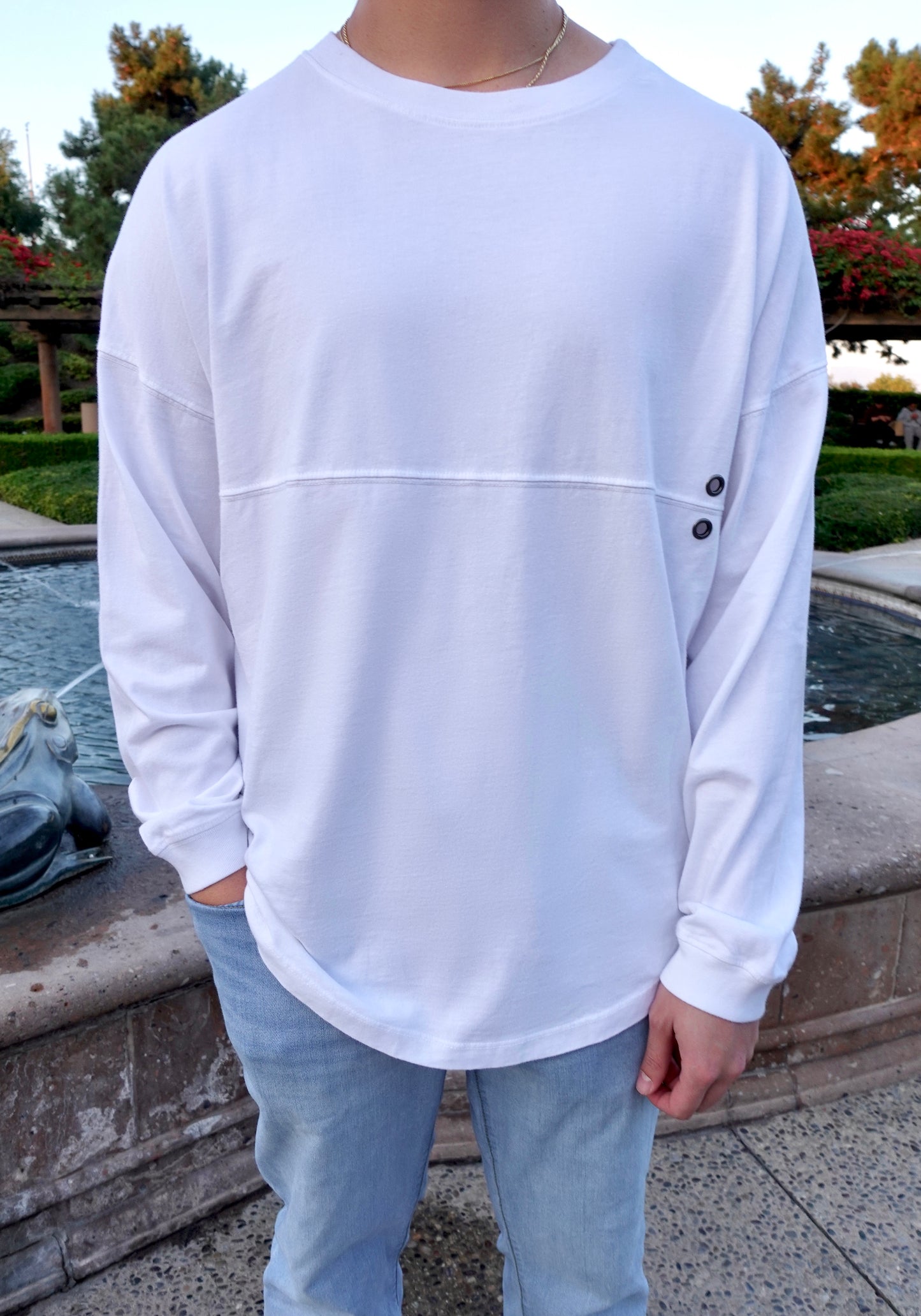 Grommet Long Sleeve